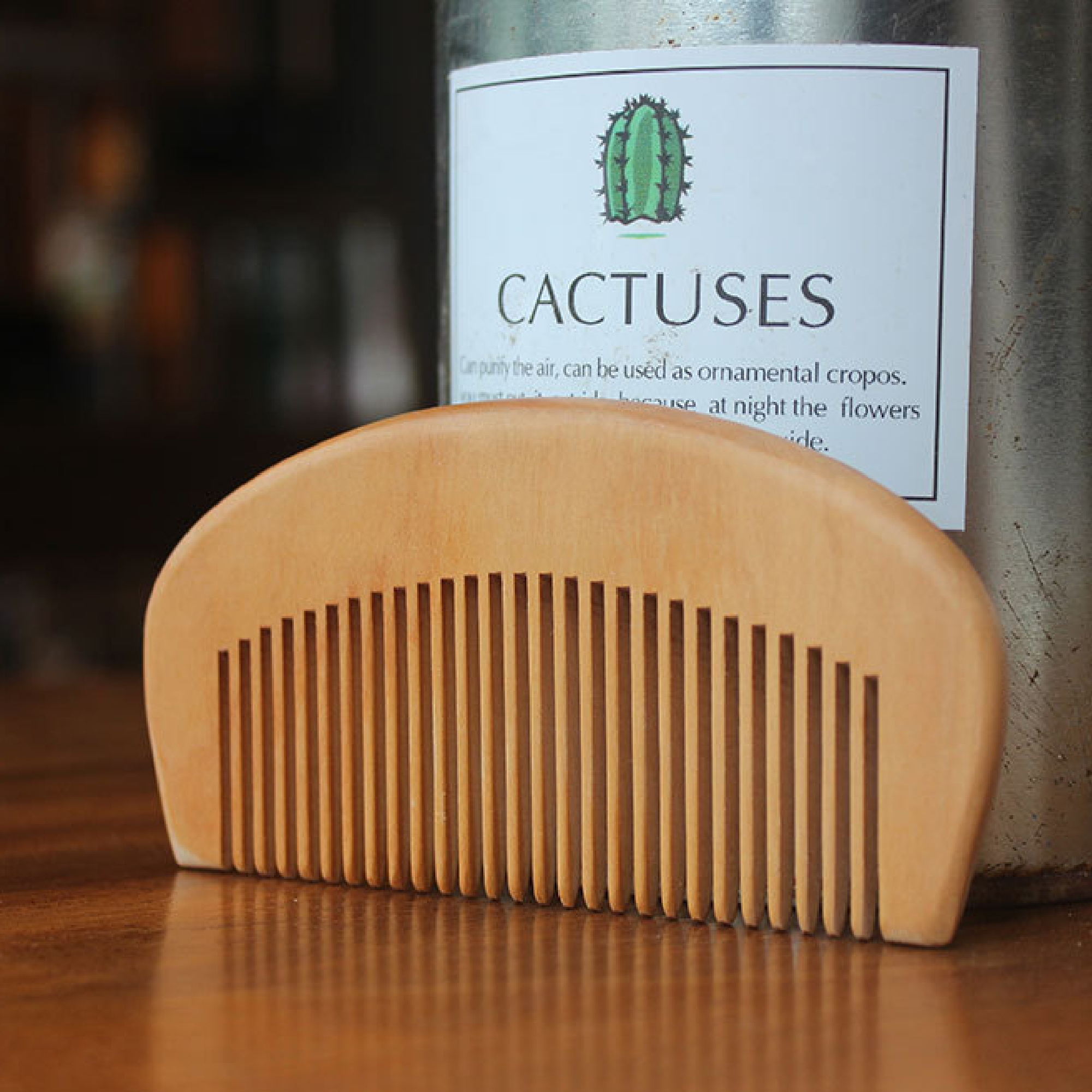 Stock Pocket Size Natural Handmade Peach Wood Hair Comb Souvenirs Gift Anti-static 2