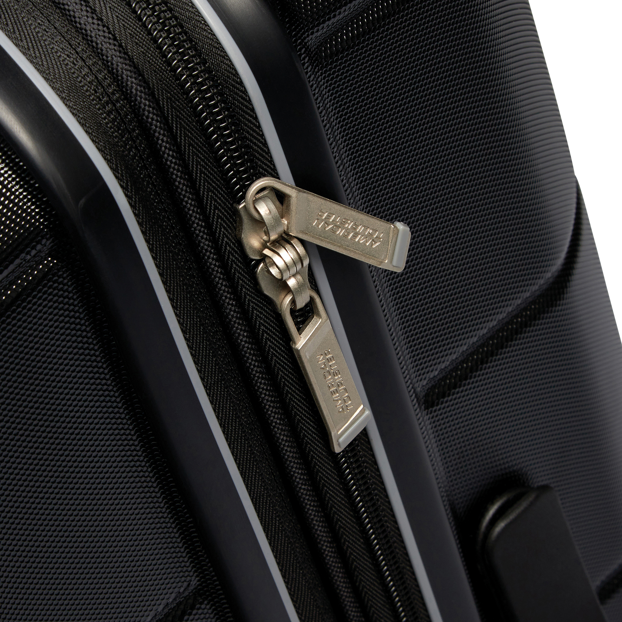 American Tourister® Stratum 2.0 Carry-On Spinner 7