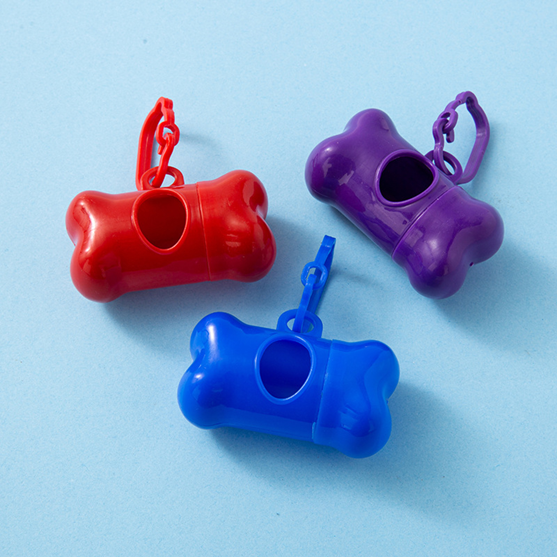 Bone Shaped Pet Bag Dispenser With Carabiner 1