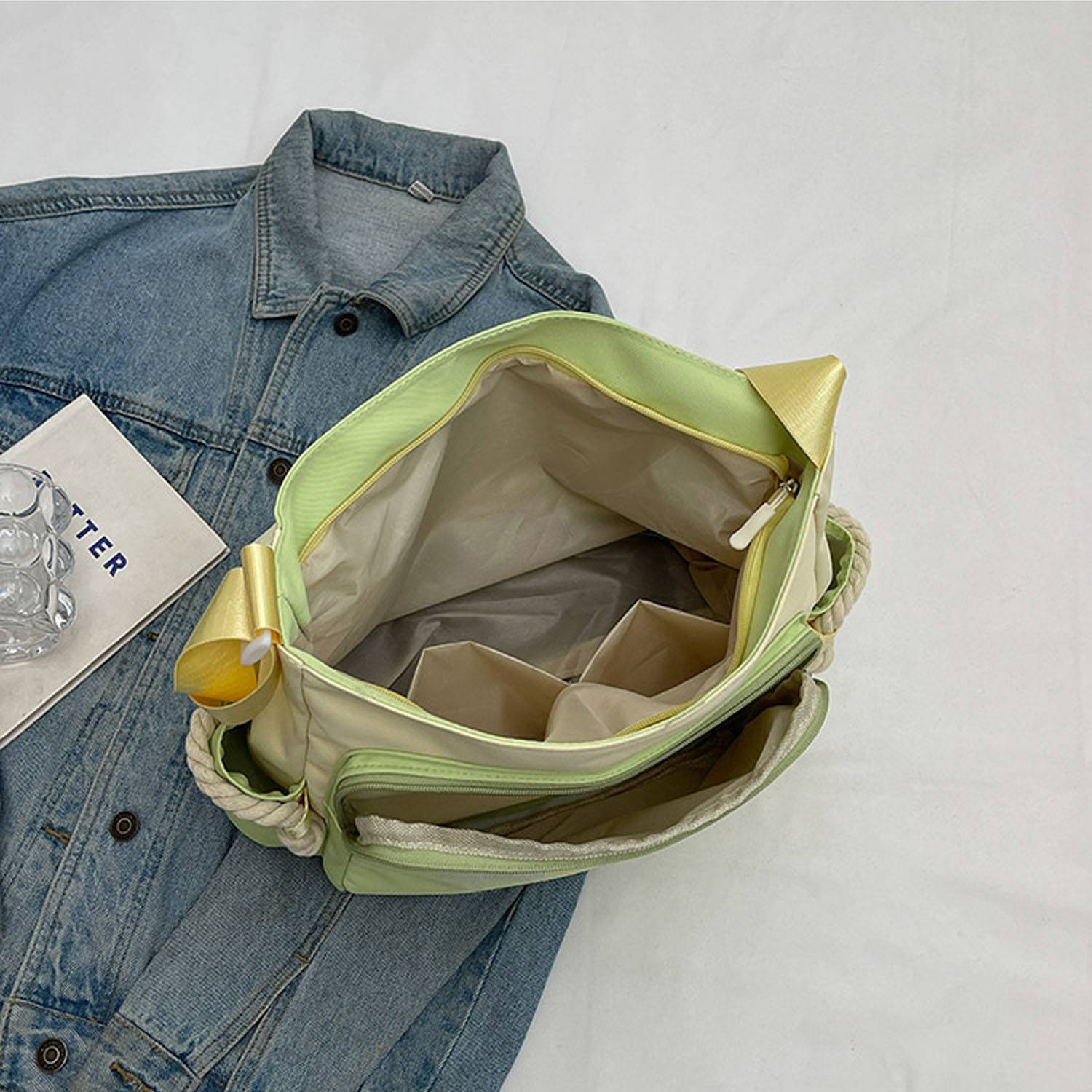 Lightweight Polyester Messenger Bag w/ Campus Style 9