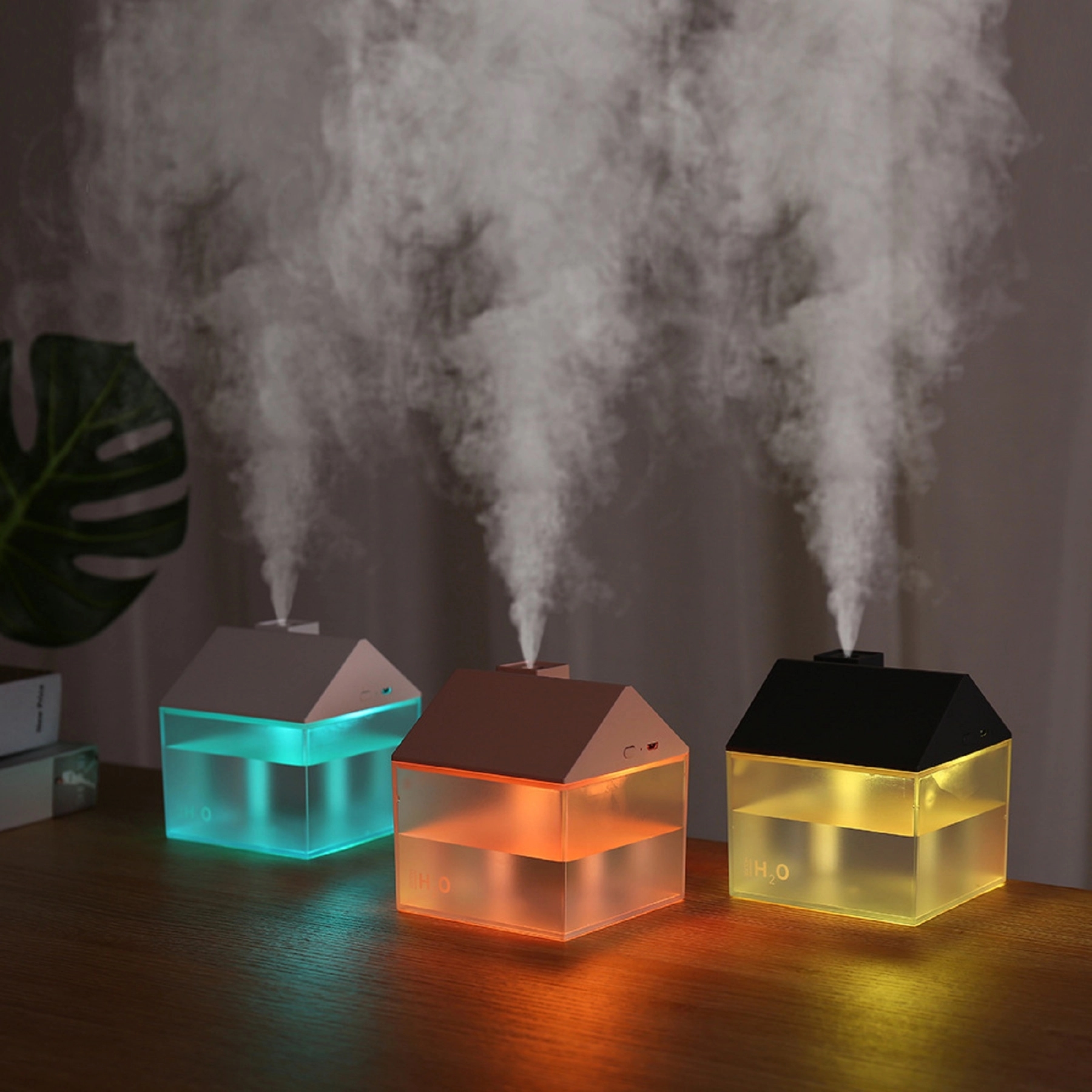 House Shape Aroma Diffuser Humidifier with LED Light, promotional household item with logo imprint 2