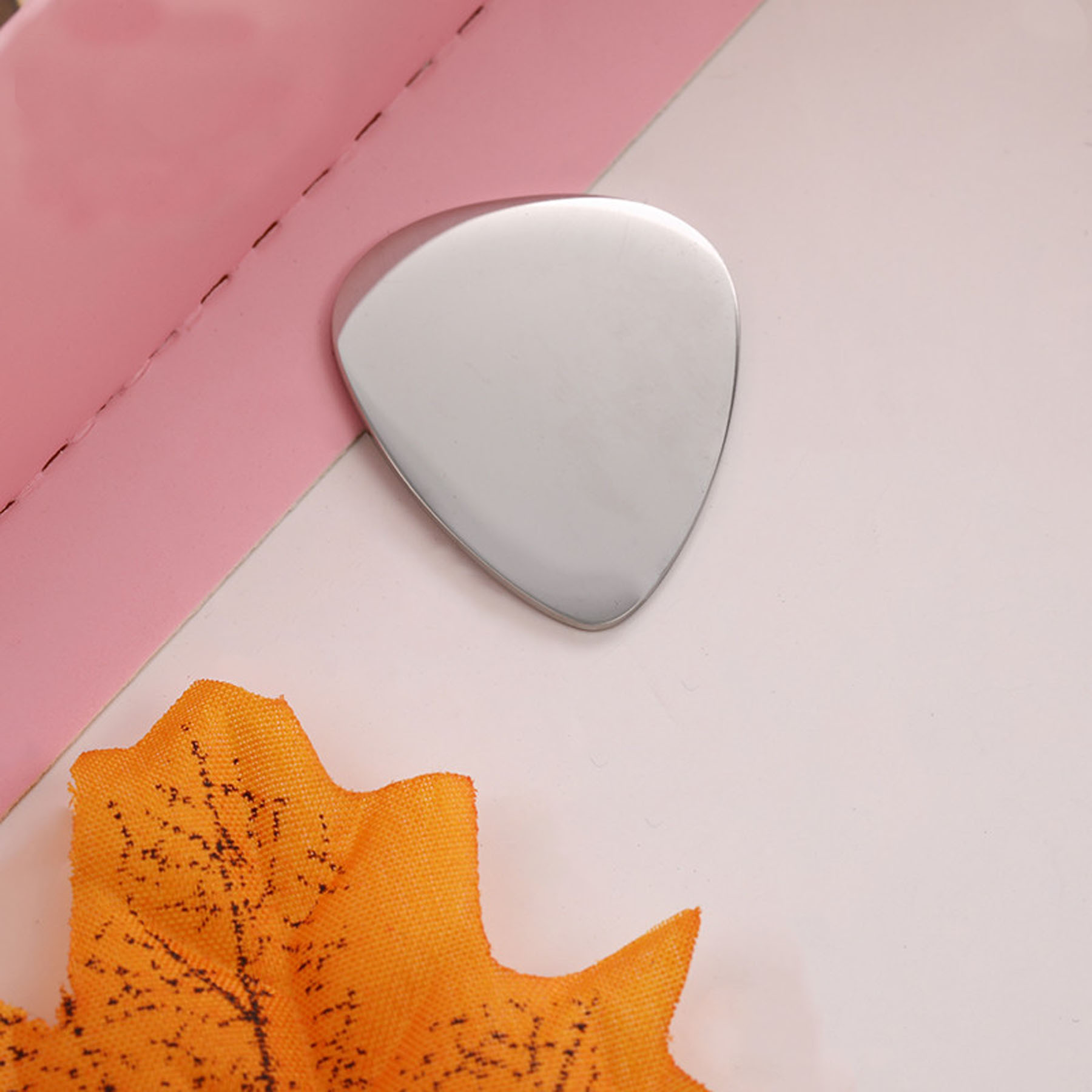 Durable Stainless Steel Guitar Pick 2