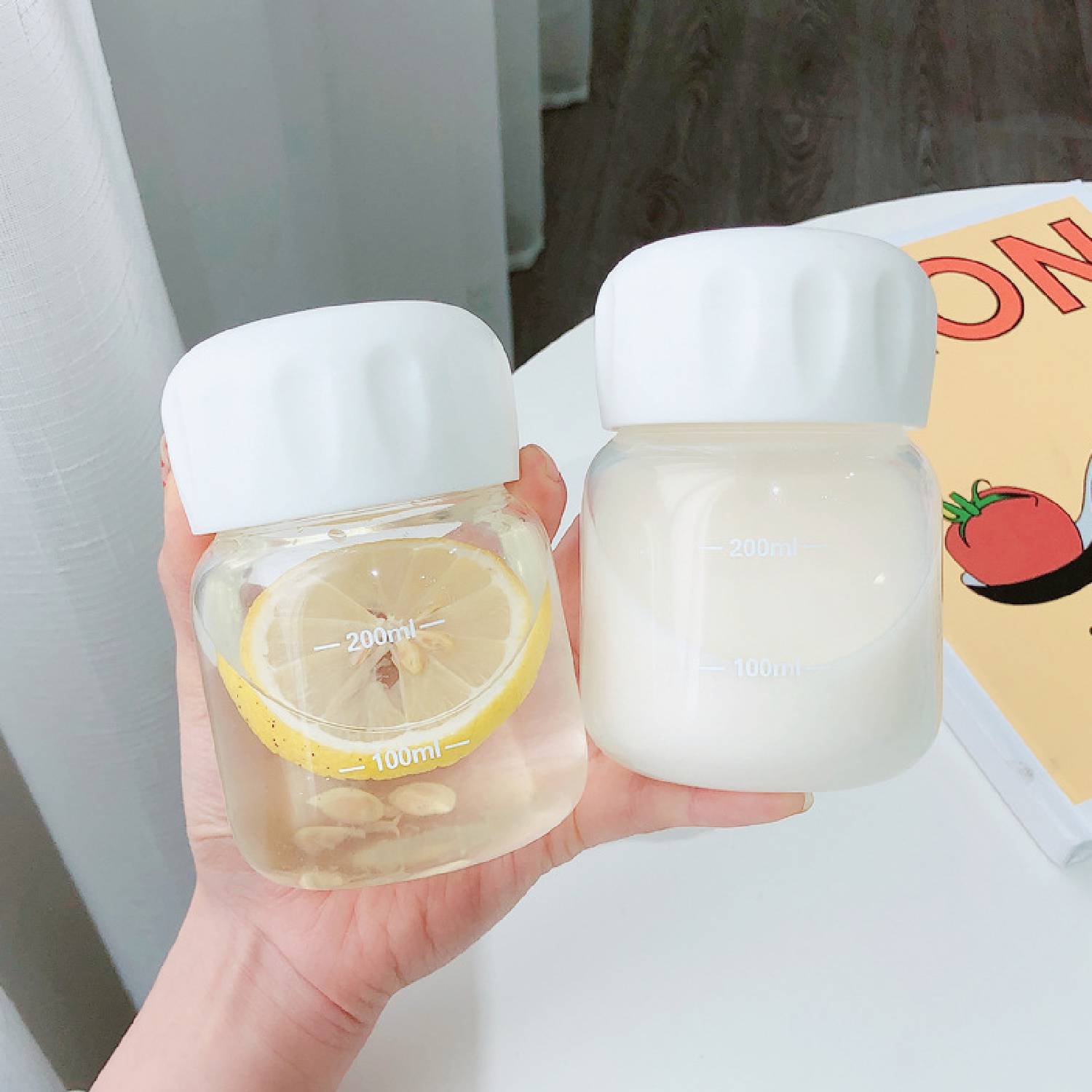 Single Layer Portable Mini Glass Bottle 4