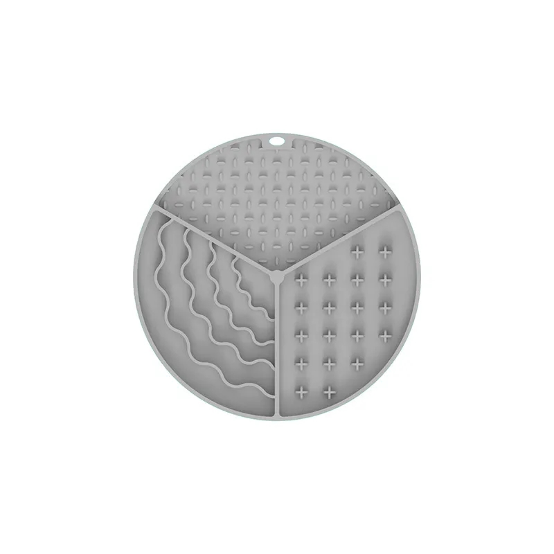3 Compartments Round Silicone Slow Pet Feeder 4