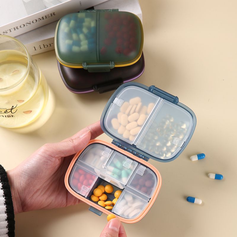 8 Compartments Portable Daily Pill Organizer 3