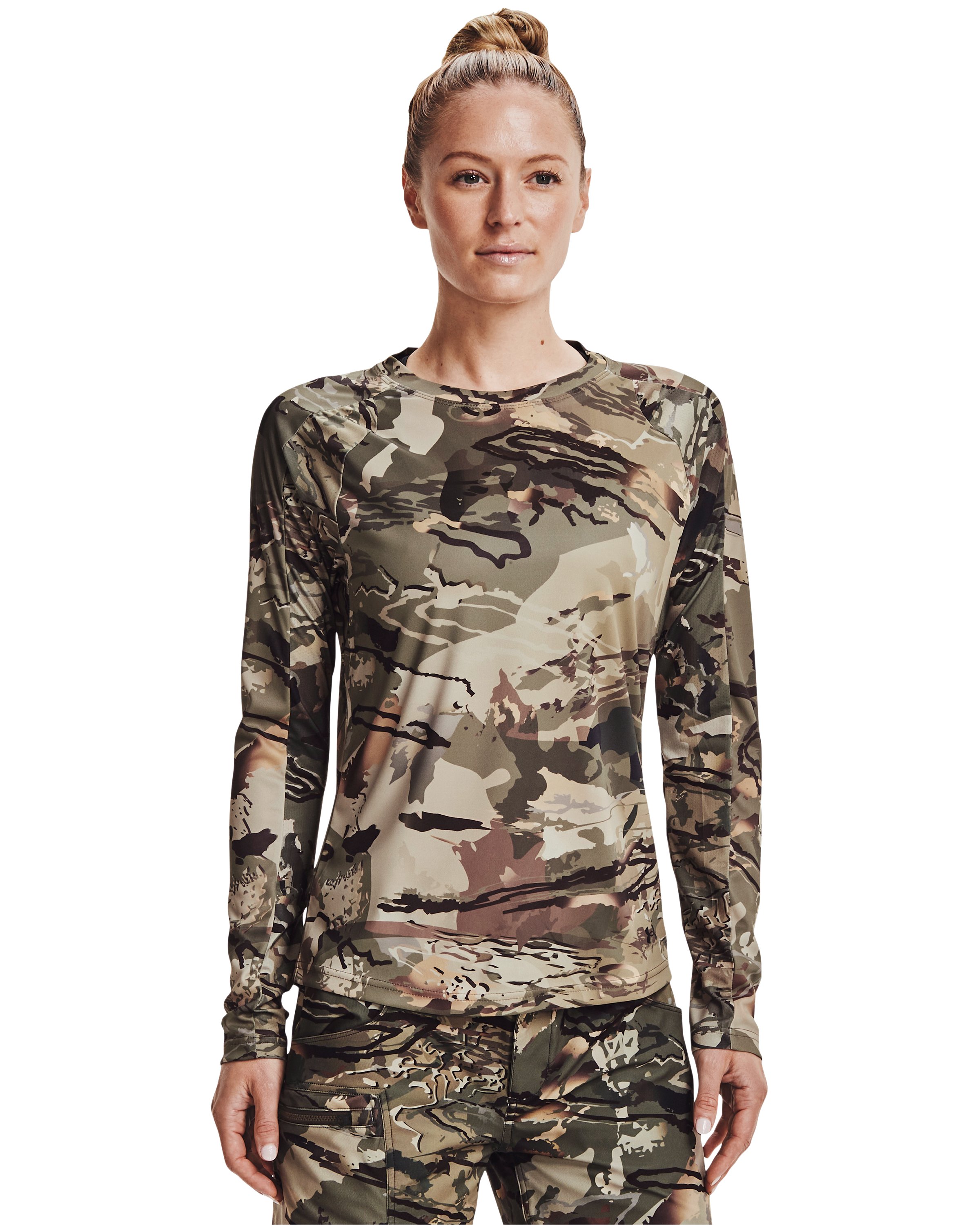 UA Iso-Chill Brushline Women's Long. Sleeve 3