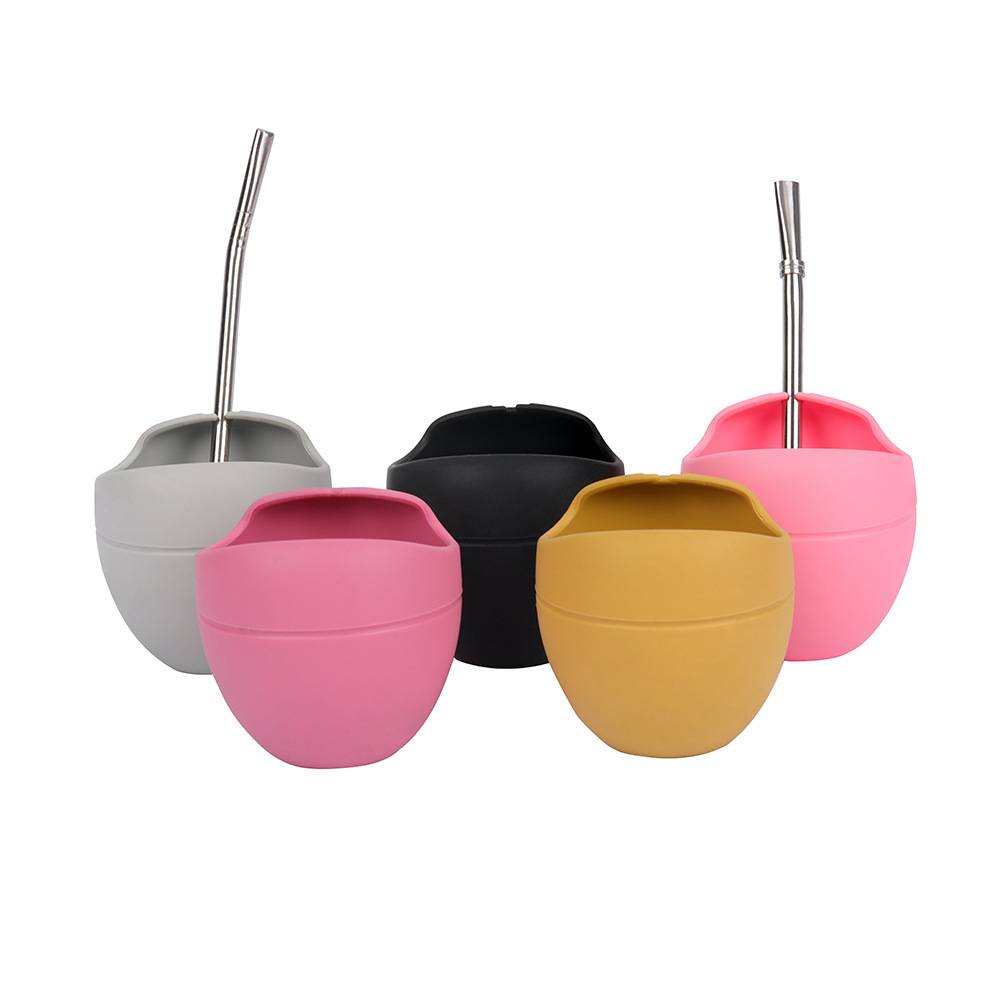 8oz Silicone Foldable Tea Cup With Straw 3