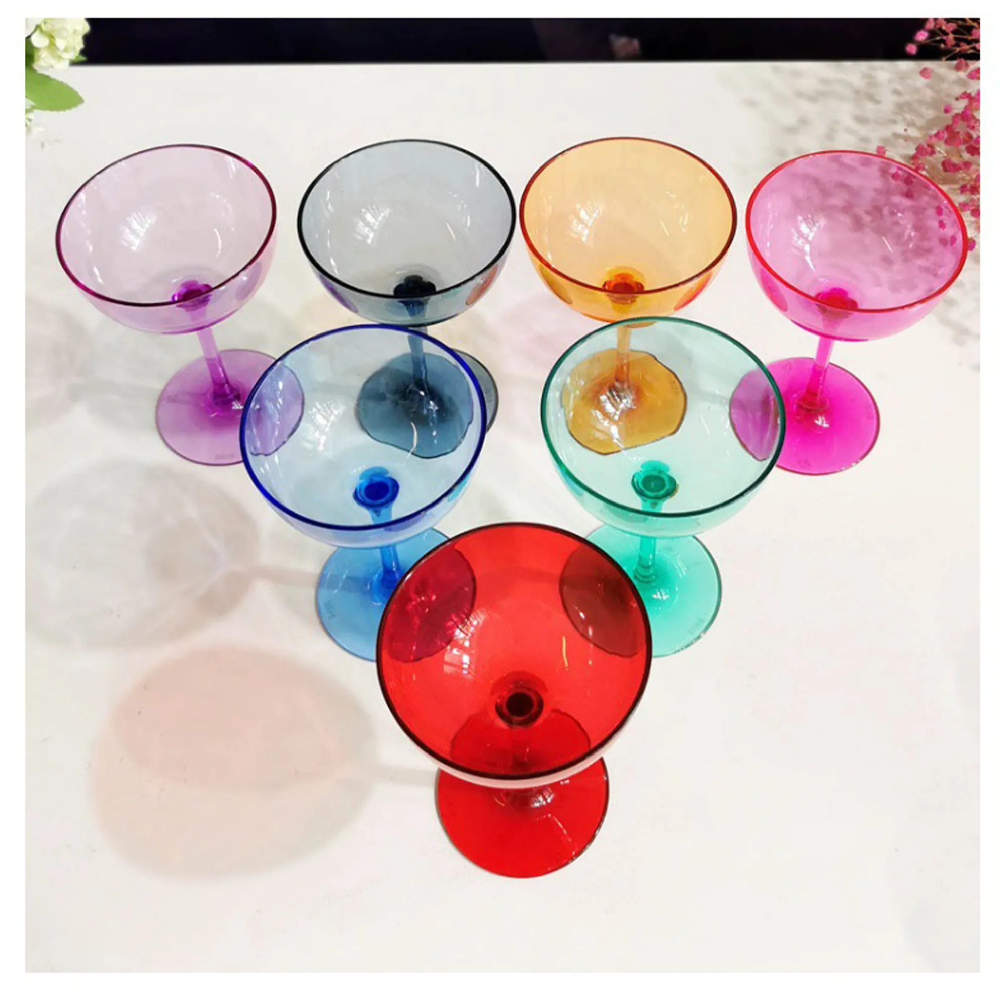 MOQ20 Plastic Champagne Goblets Glass 4