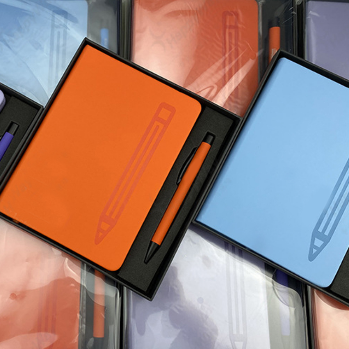 Notebook and Pen Gift Set with Magnetic Pen Slot 2