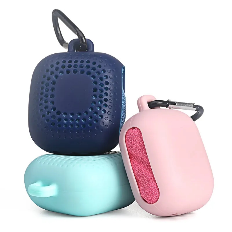 Portable Cooling Towel with Silicone Case 4