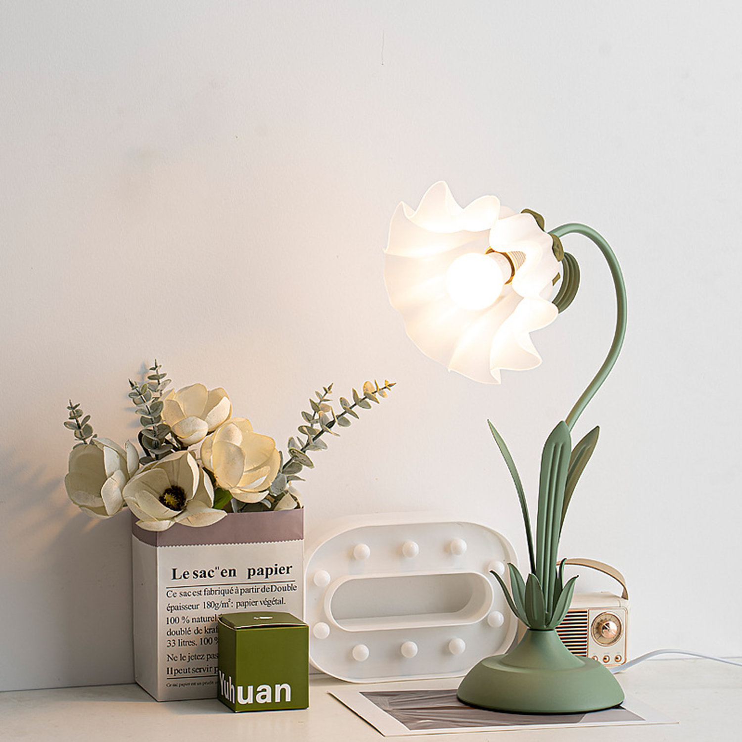 Cute Flower Desk Lamp 4