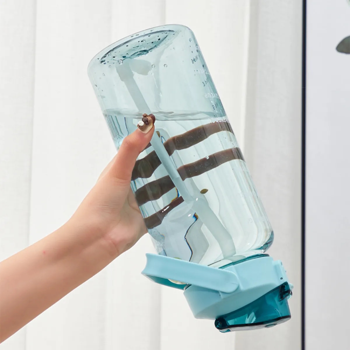 67OZ. Water bottle with straw portable sports fitness cup 2