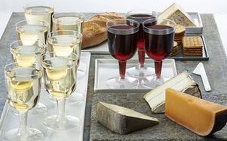 Clear 350 Ml Party Essentials Hard Plastic Wine Glass 2