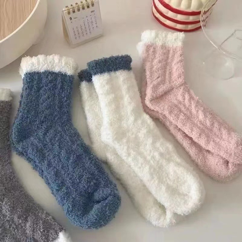 Fuzzy Crew Socks Womens super soft warm stretchy 2