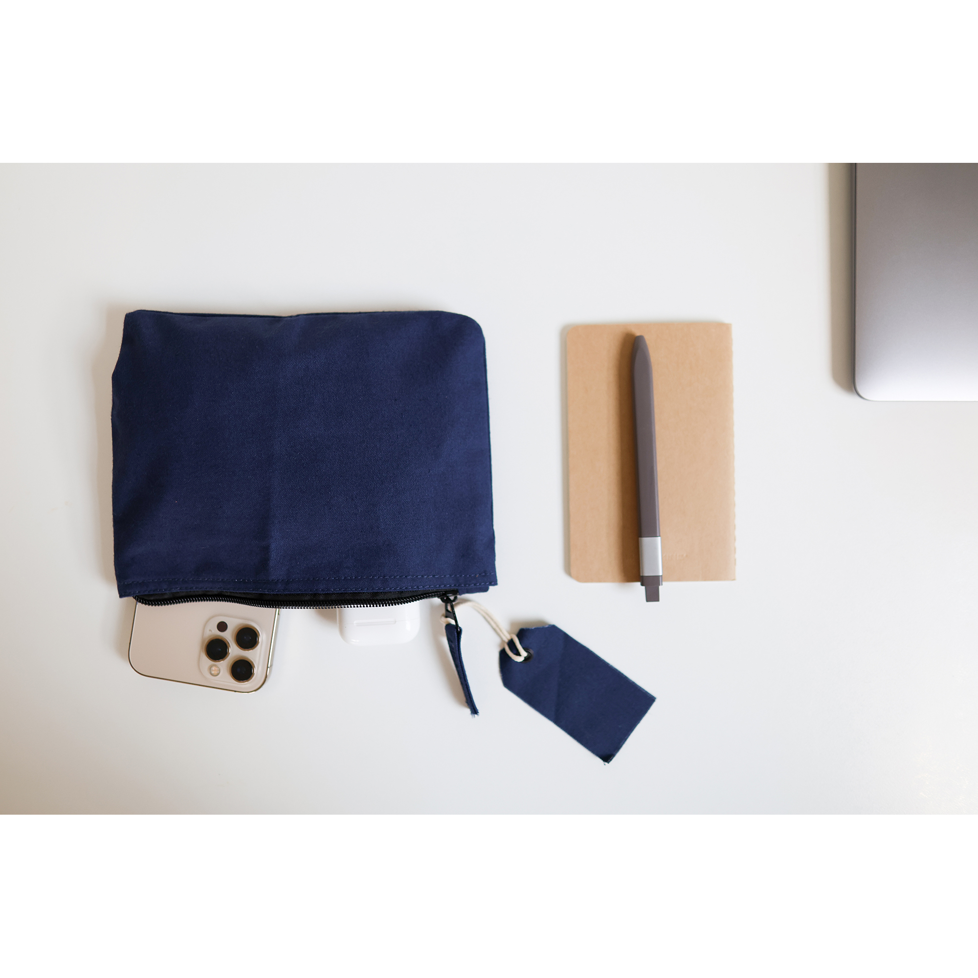 Avery Cotton Zippered Pouch 21