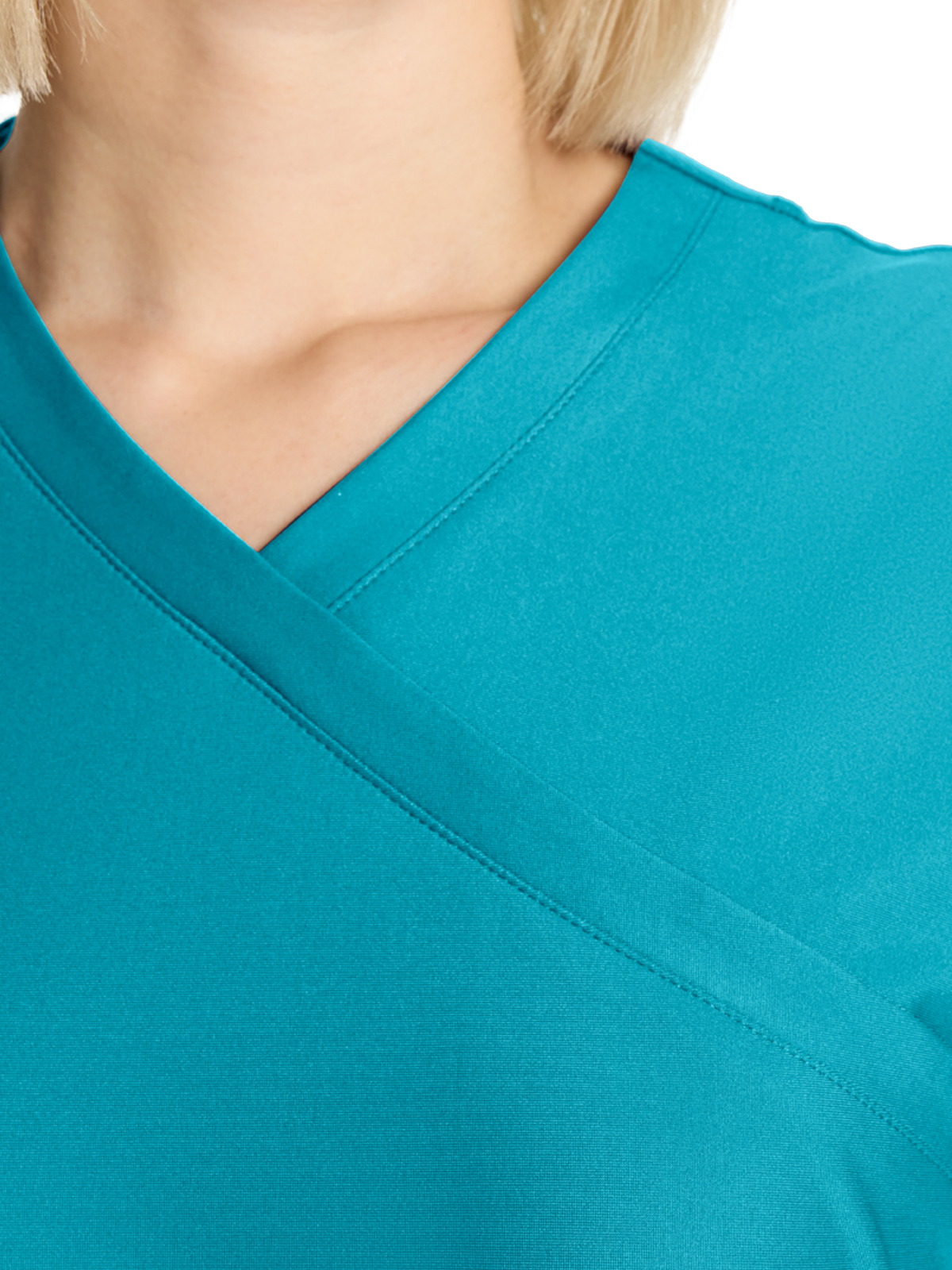 Infinity GNR8 Kinetic - Women's 2-Pocket V-Neck Top 14