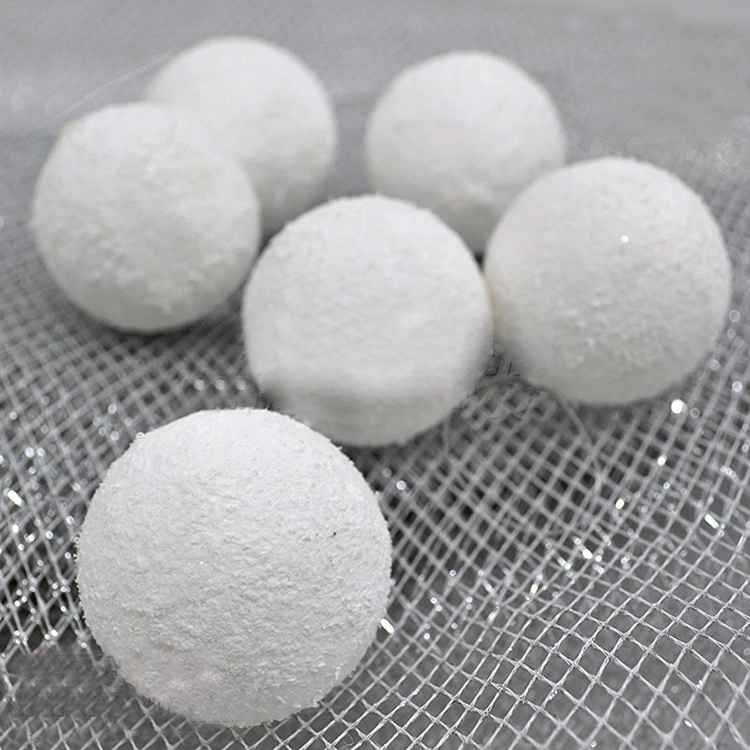 Indoor Fake Snowballs 4