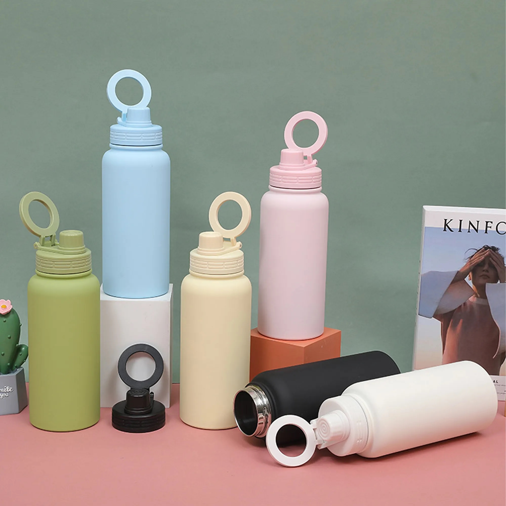 33oz Magnetic Phone Bracket Water Bottle 3