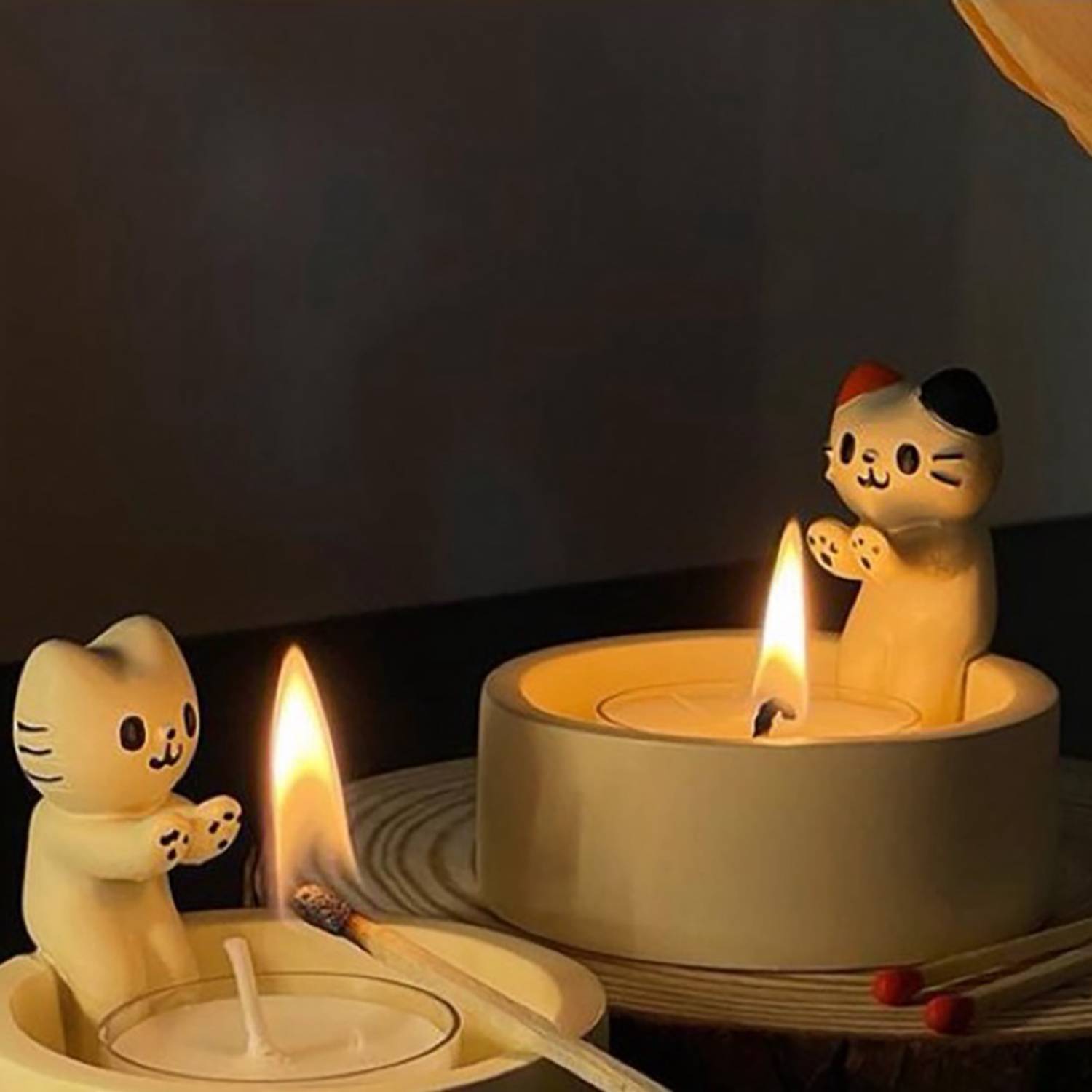 Adorable Cartoon Cat Warming Paws Mini Candle Holder 6