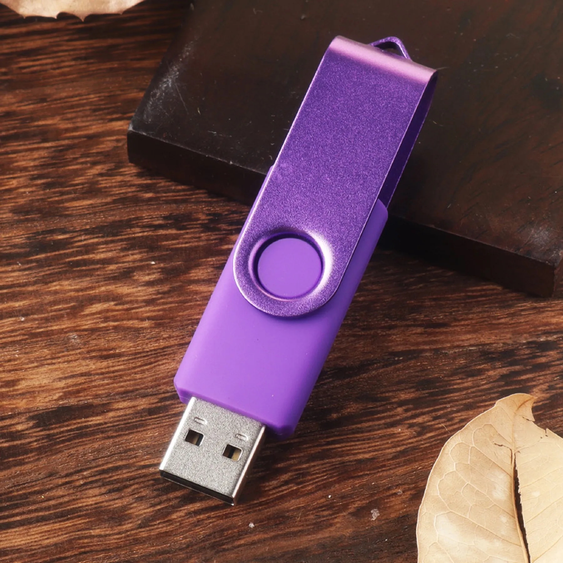 8GB Swivel USB Flash Drive 15