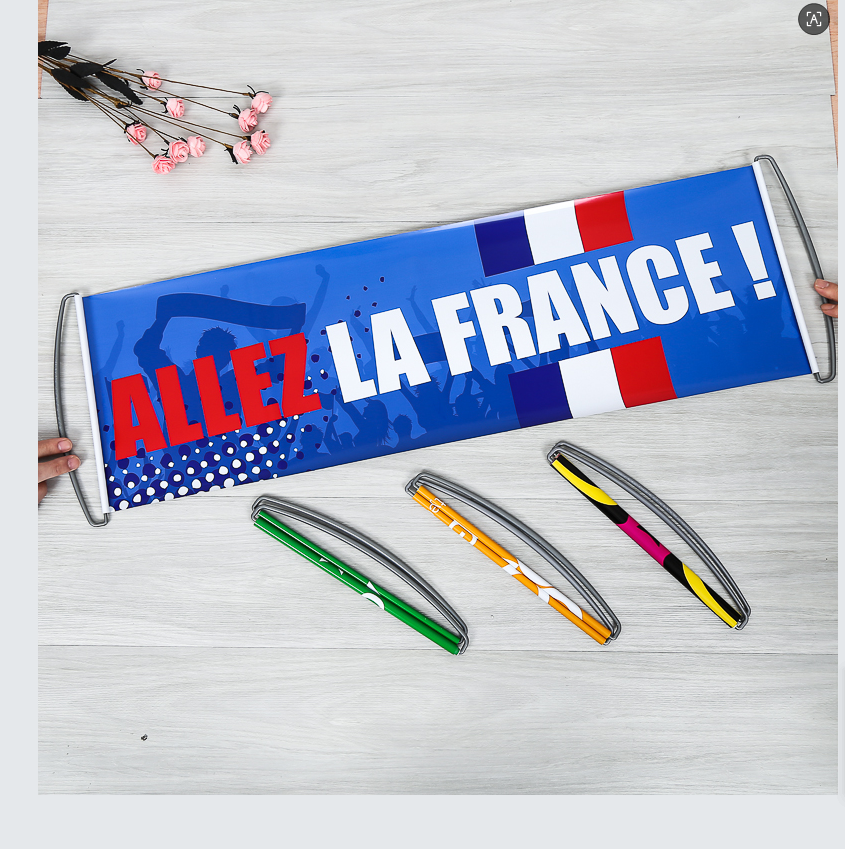 Retractable Handheld Banner 1