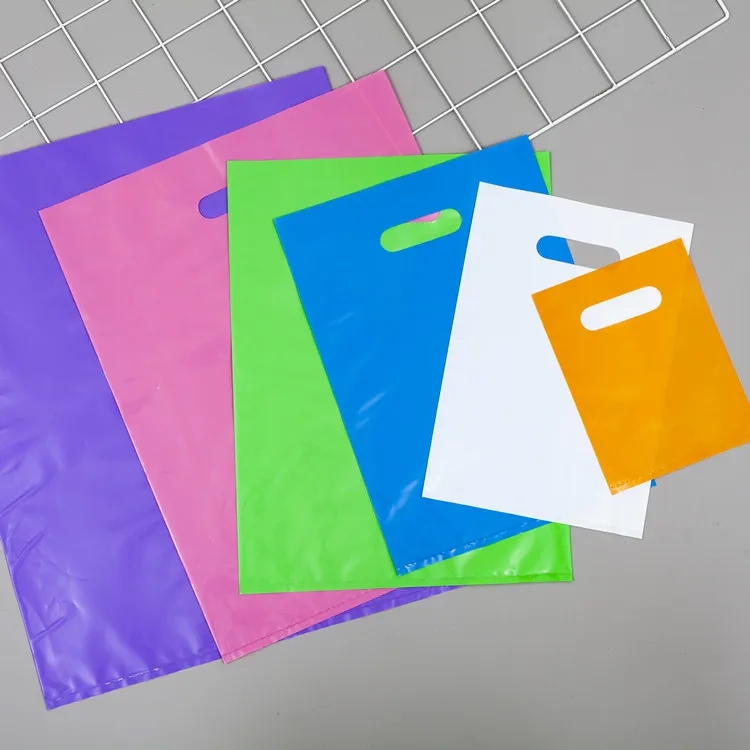Plastic Gift Bag 4