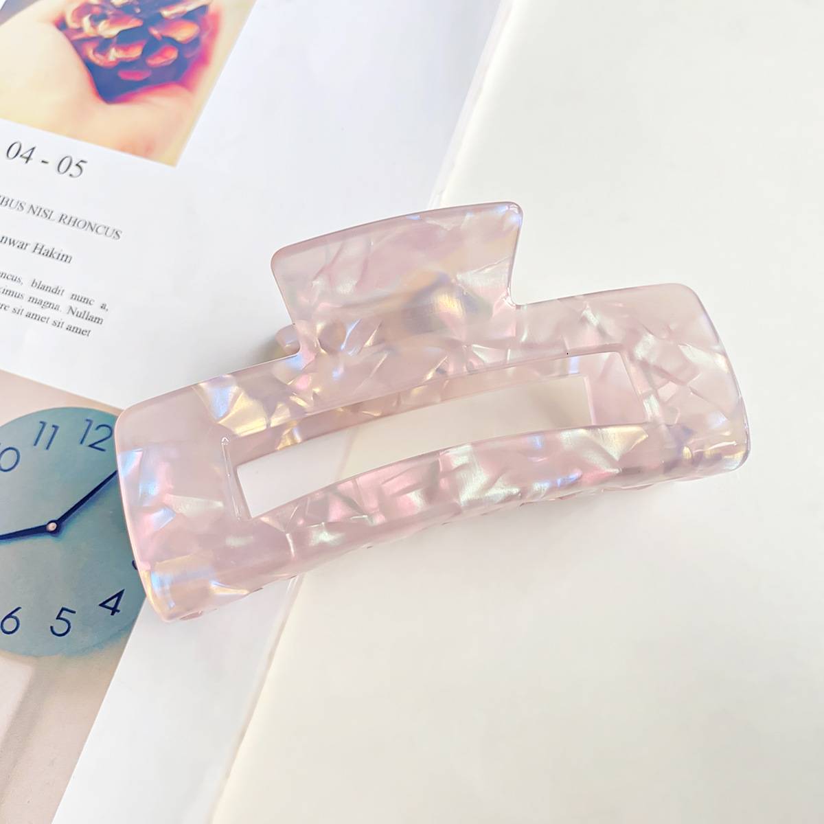 Plastic Hair Clips 4
