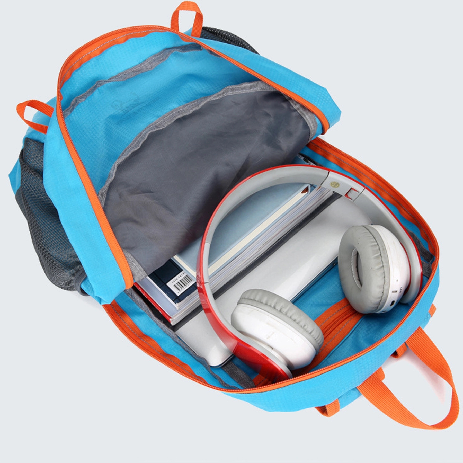 Folding travel backpack 3