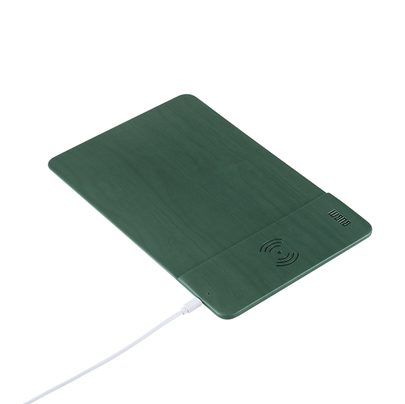 Wireless Charging Mouse Pad 9