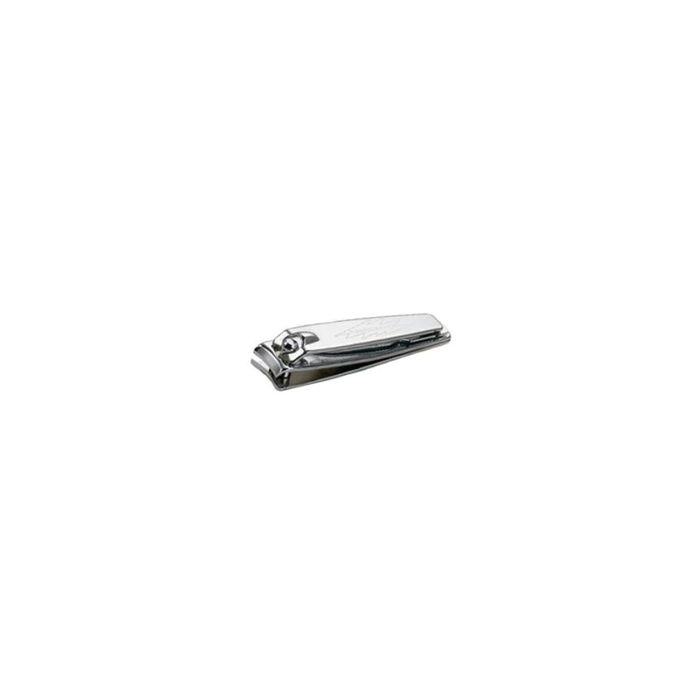 Fingernail Clippers with File 1