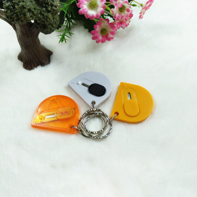 Razor Blade Letter Opener, Box Cutter Keychain 2