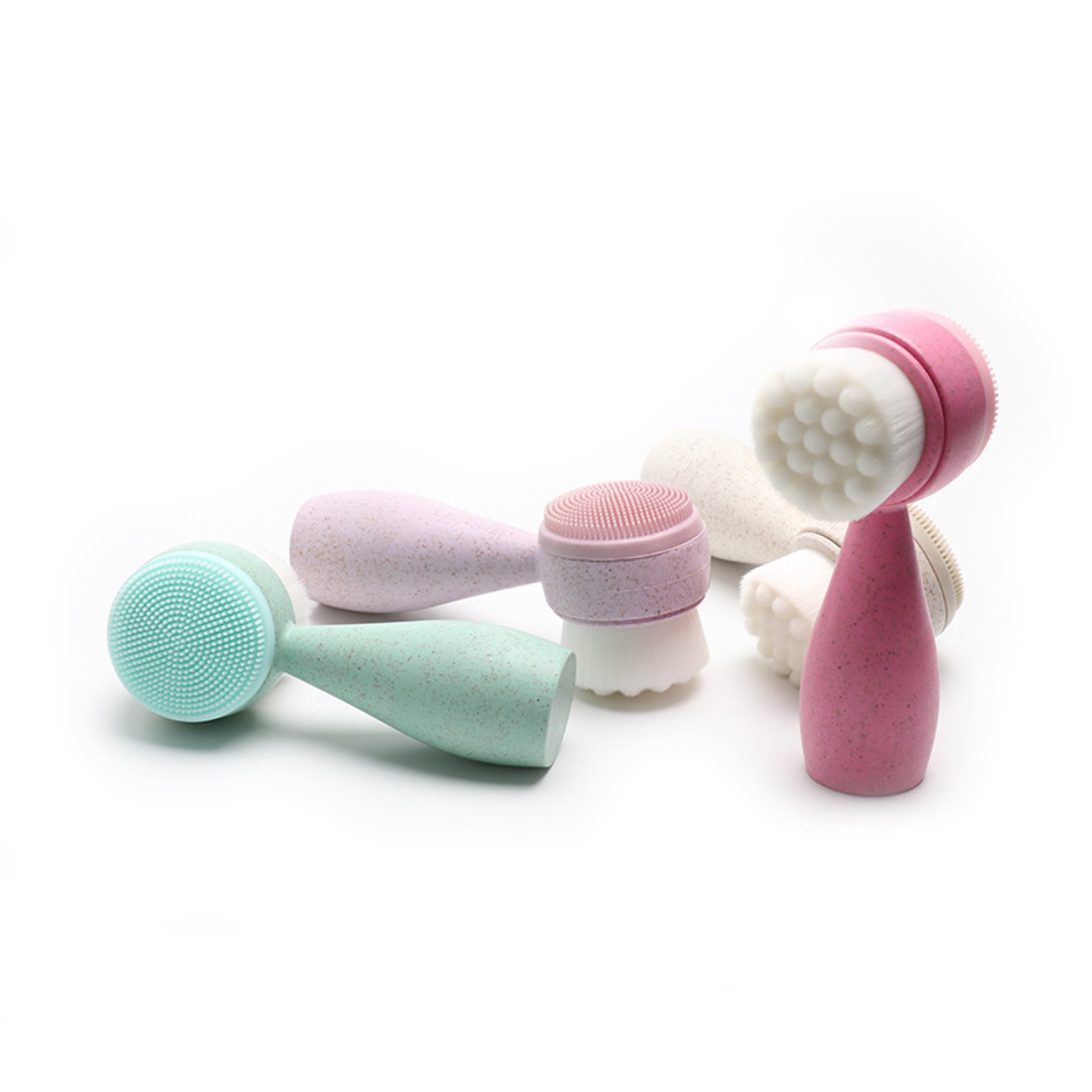 Eco Wheat Facial Cleansing Brush 2
