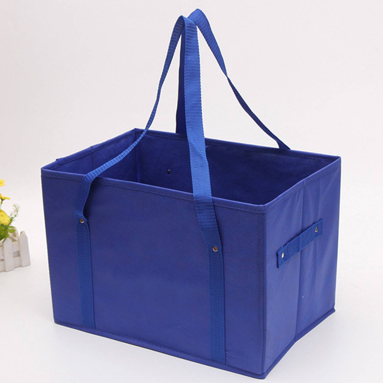 30L Car Foldable Storage Box w/ Handle 3