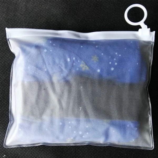 PVC Beach Towel Bag With Key Ring 6