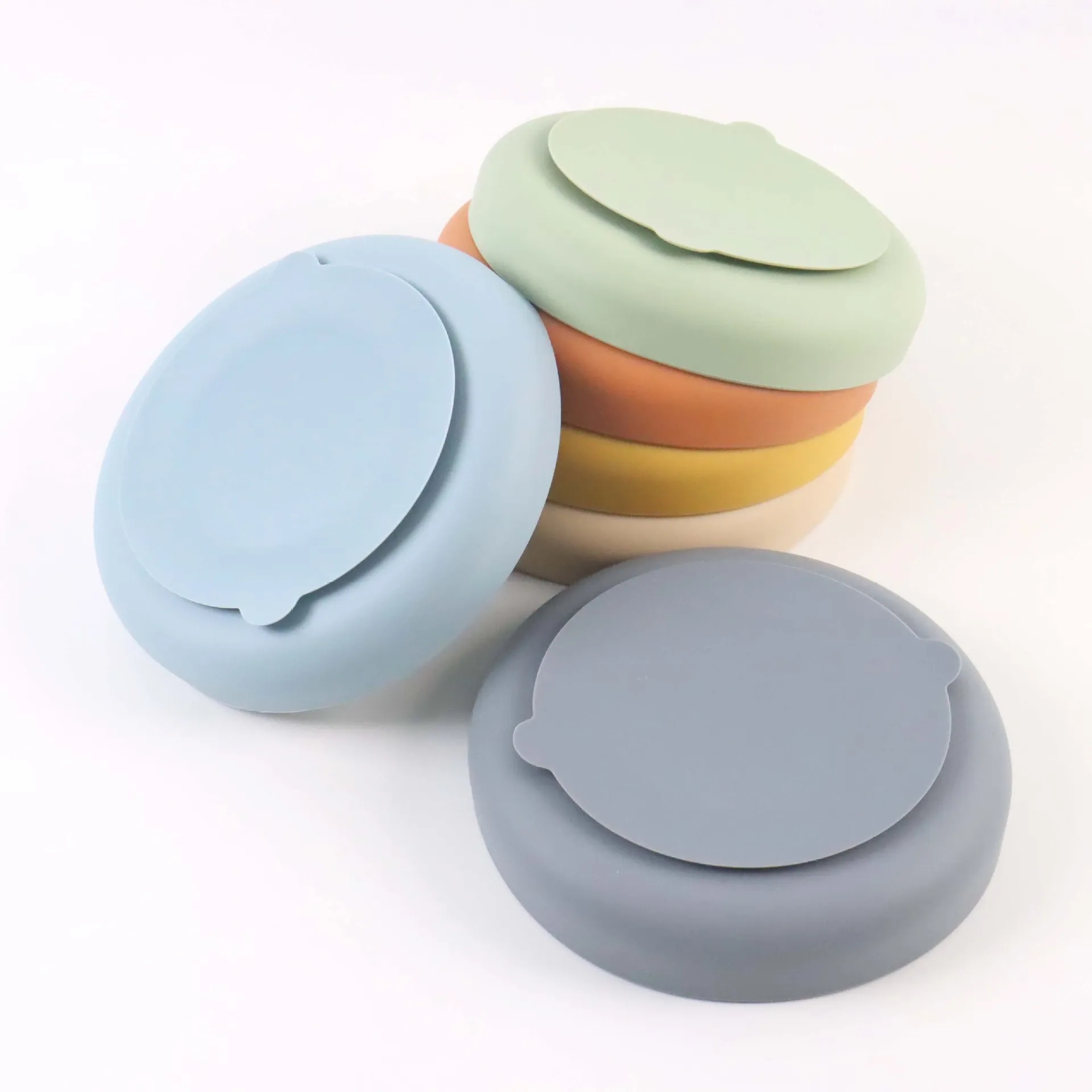 Silicone Puzzle Slow Feeder Bowl for Dogs 3