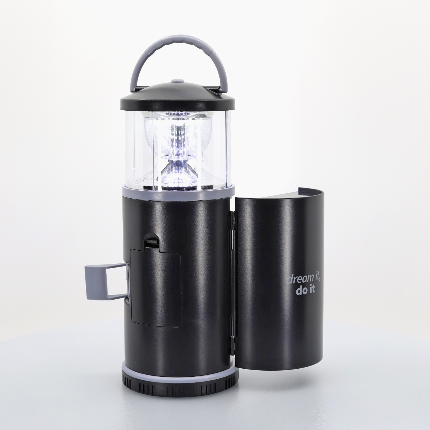 Lantern with Tool Set 102