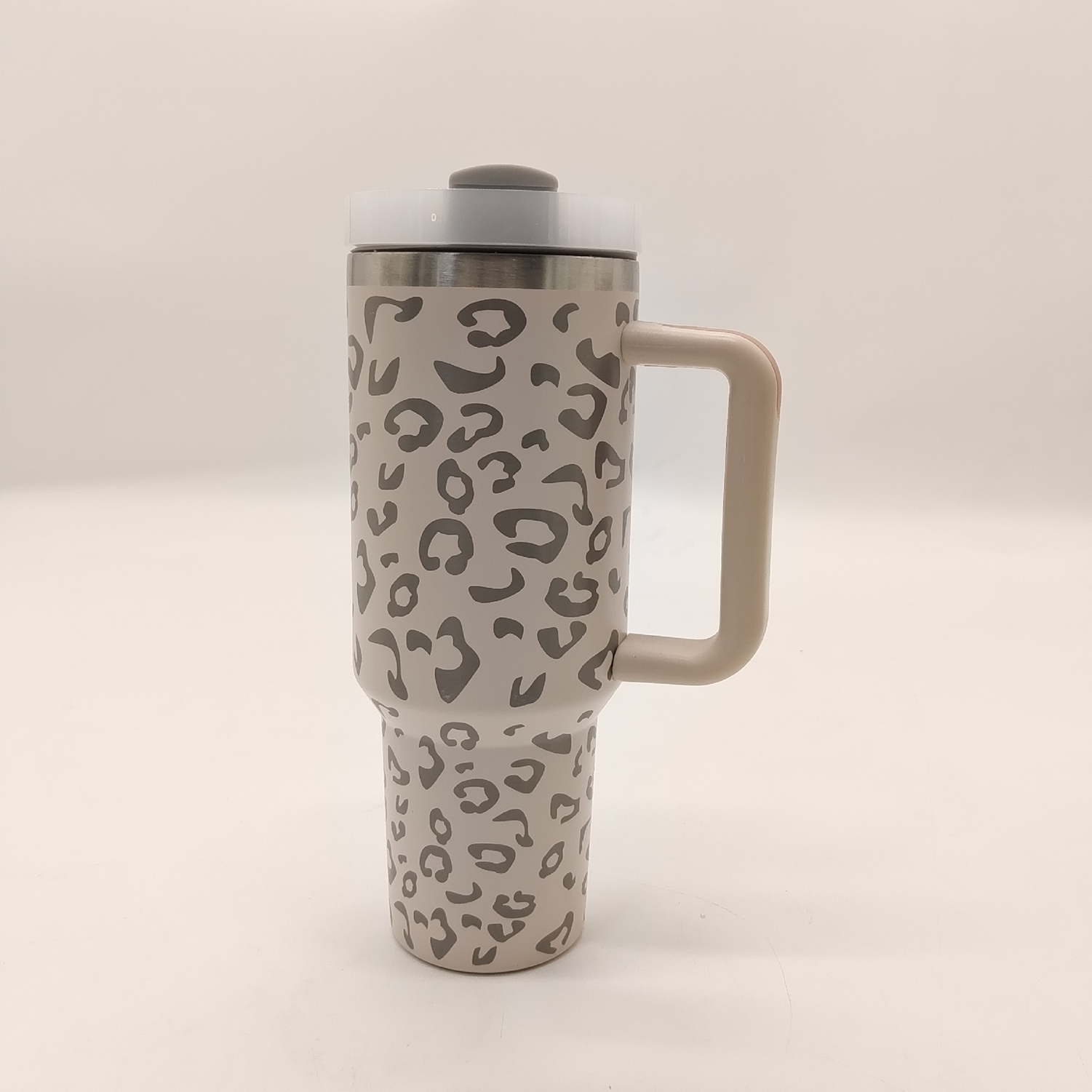 40 oz Leopard Print Water Bottle 4