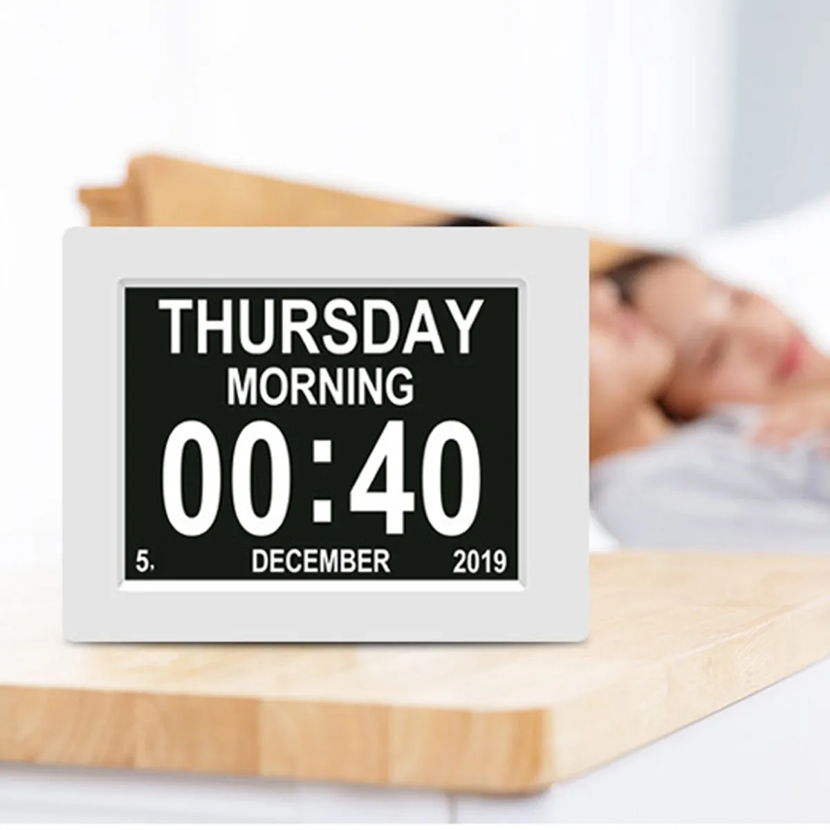 Digital Medication Reminder Clock With Large Display 5