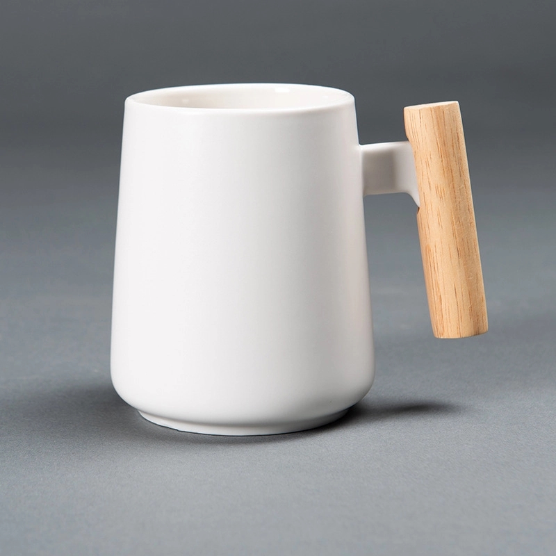 16oz Large Capacity Wooden Handle Ceramic Mug 3