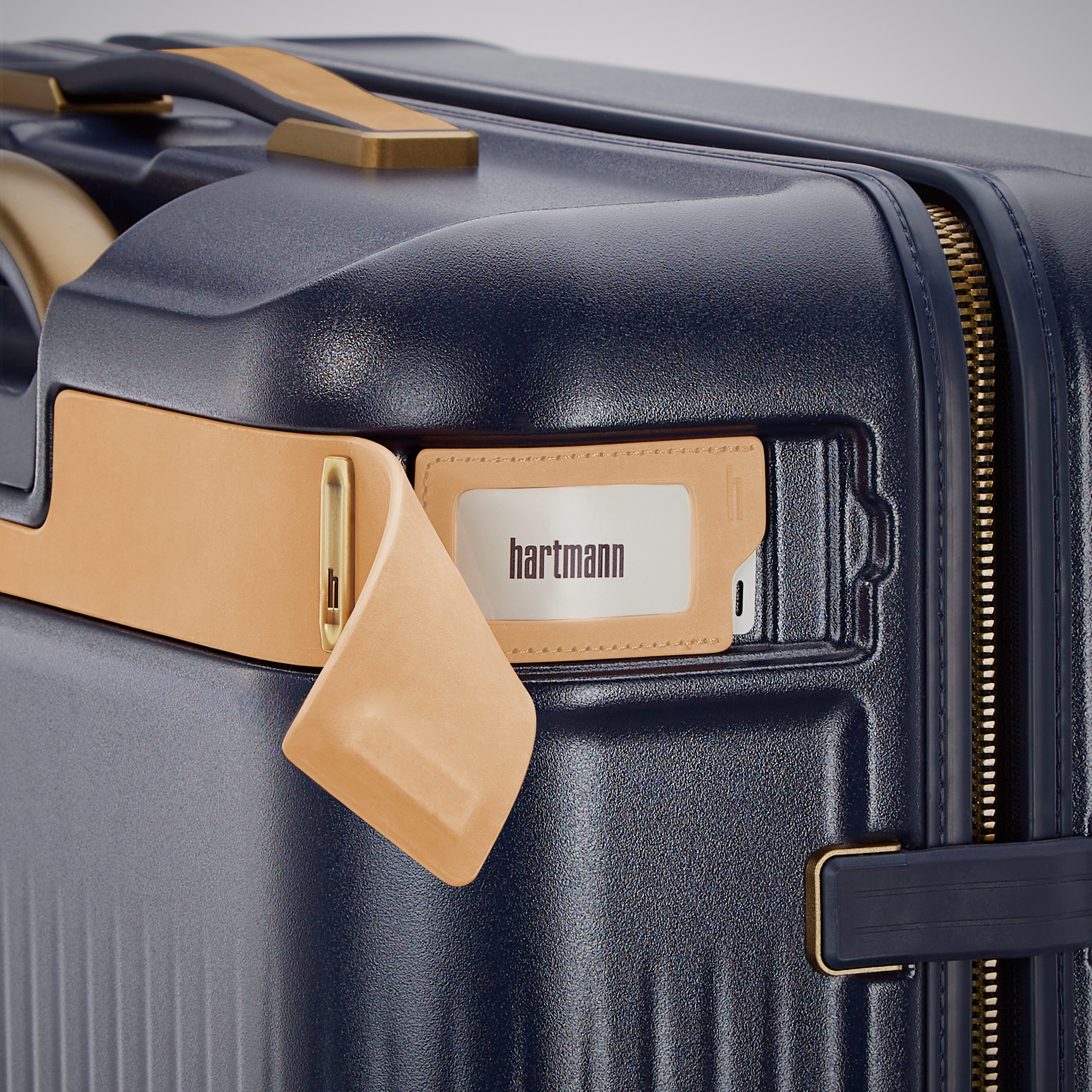 Hartmann Reserve Carry-On 2