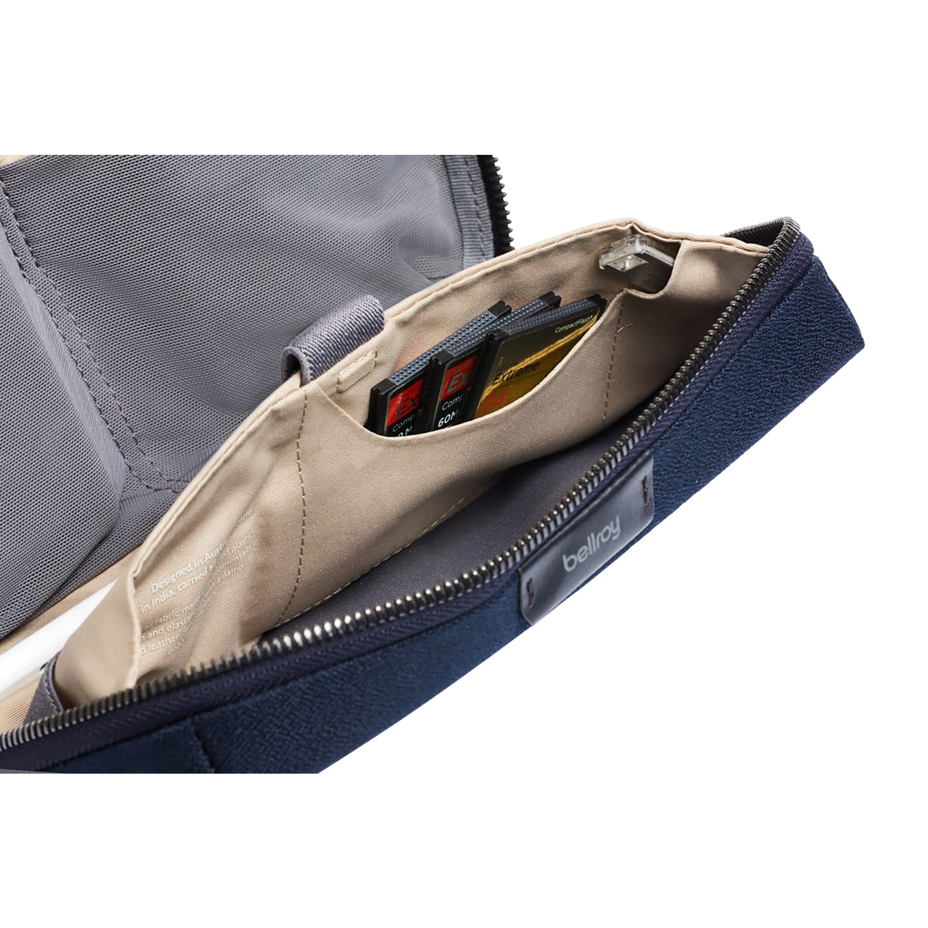 Bellroy Tech Kit 27