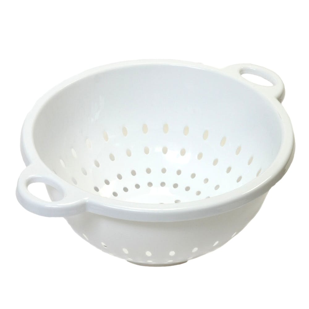 Plastic Colanders - White 5 Quarts 2