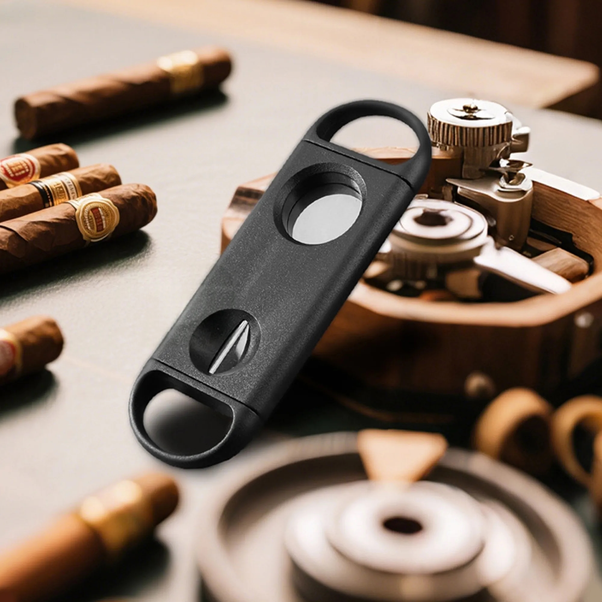 Dual-Guillotine Cigar Cutter 5