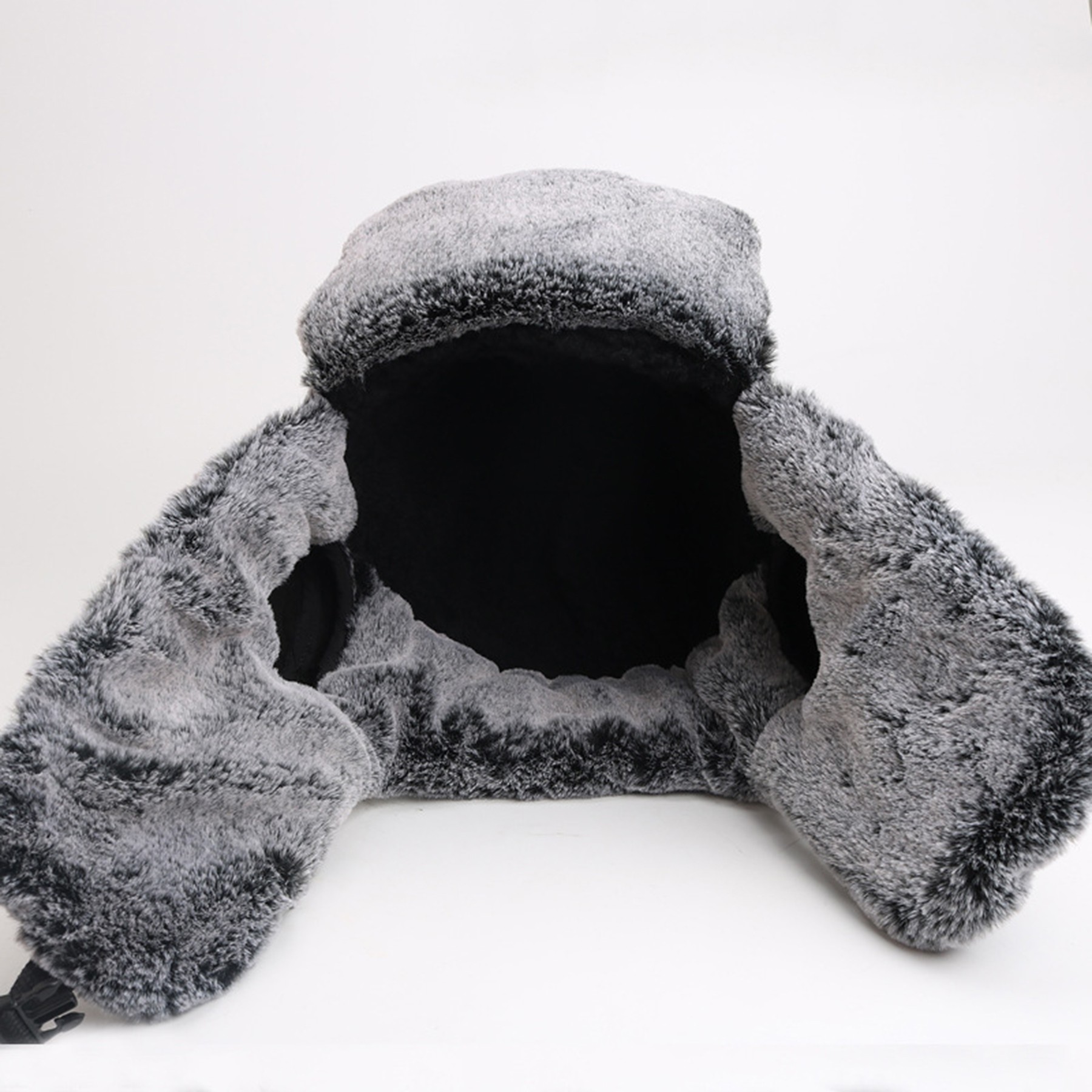 Winter Windproof Trapper Hat With Faux Fur 2