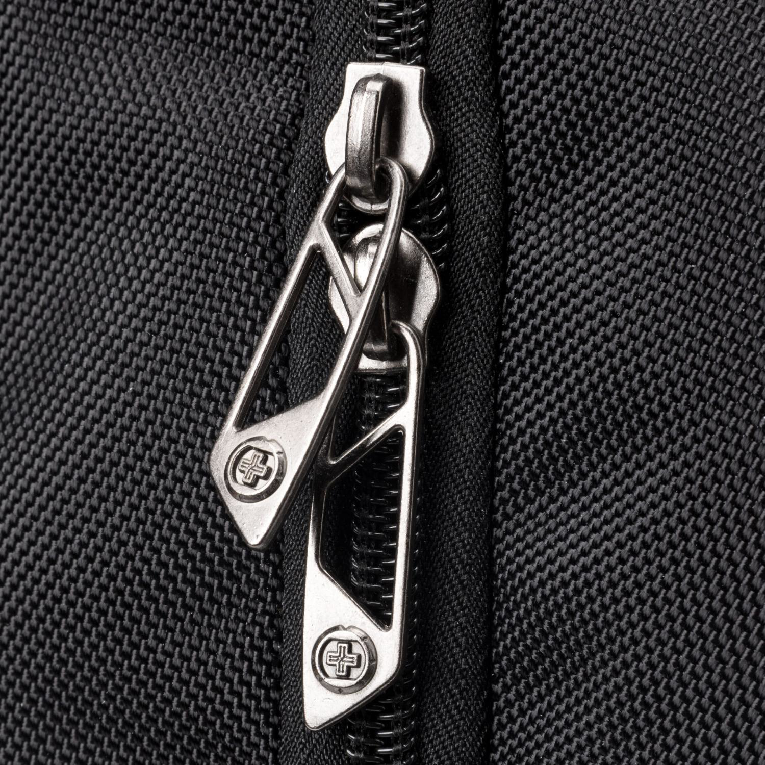 SwissDigital® Neptune SV Massage Large Travel Backpack 3