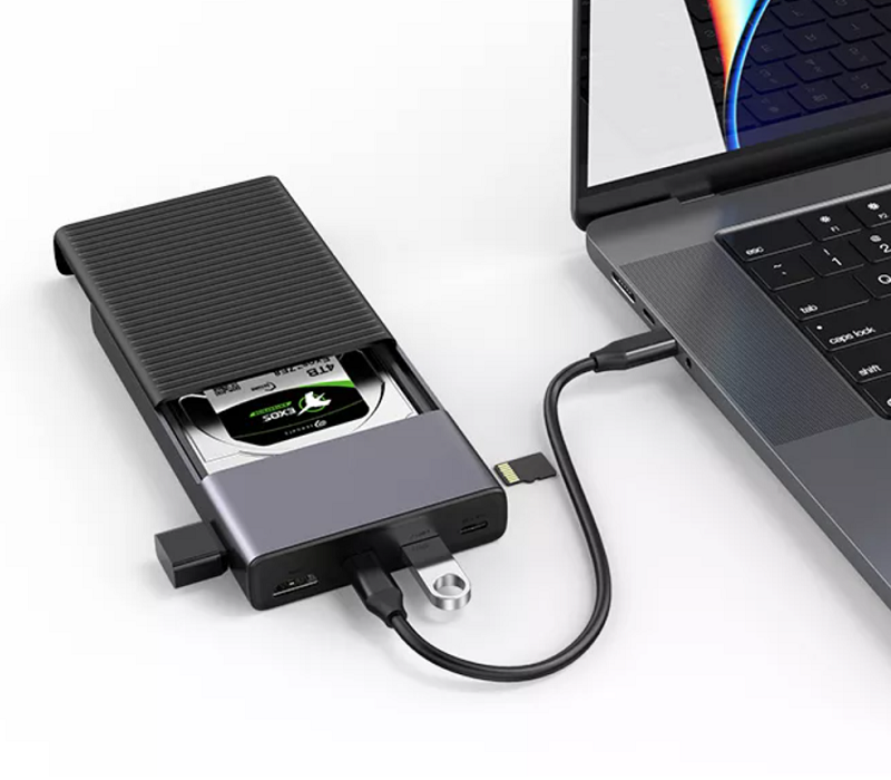7-in-1 HDD USB Hub 2