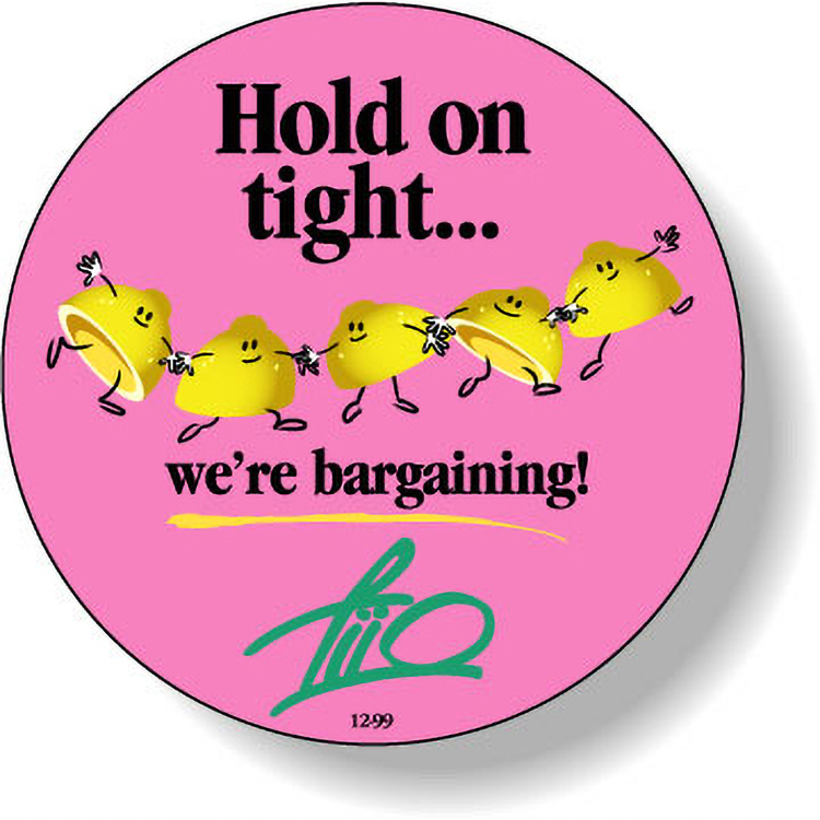 Fluorescent Pink Paper Roll Labels Stock Circle (1.5" Dia.)