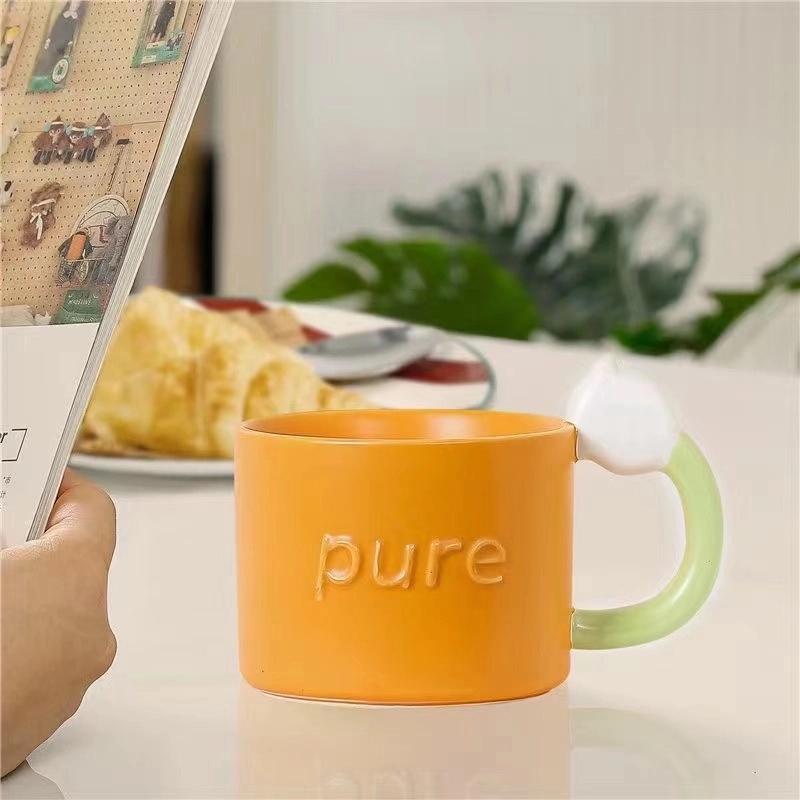 Custom 12 OZ Ceramic Cute Milk Coffee Mug with flower handle 4