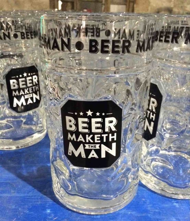 Large beer glass 2