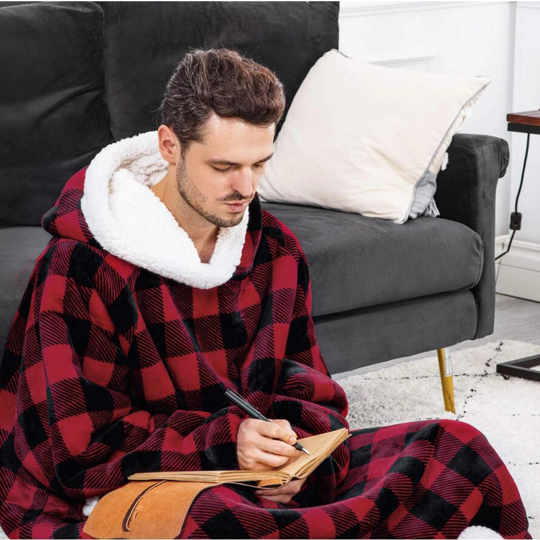 Oversized Microfiber & Sherpa Wearable Blanket 7